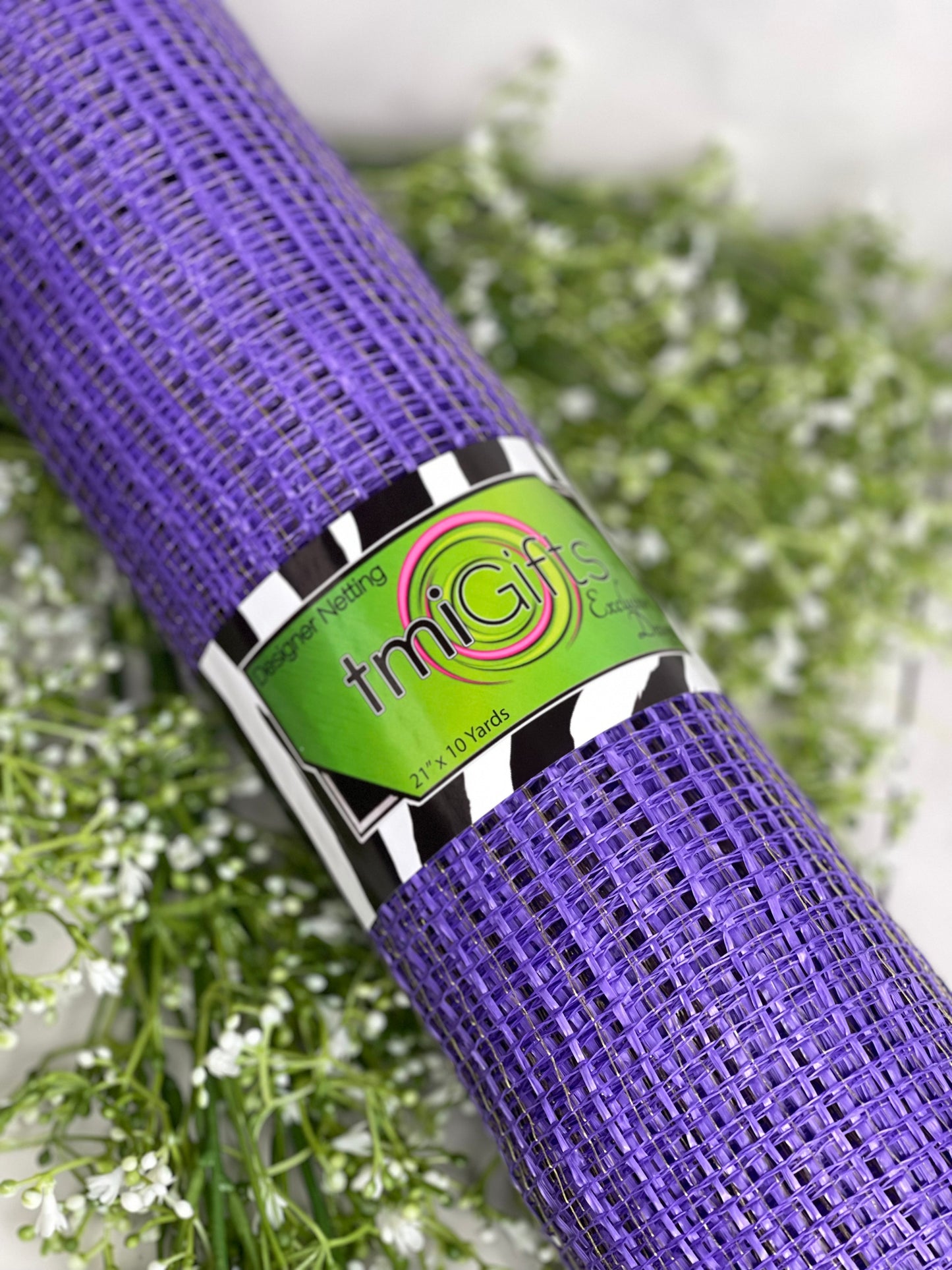 20 Inch by 10 Yards Designer Netting Basket Weave Purple