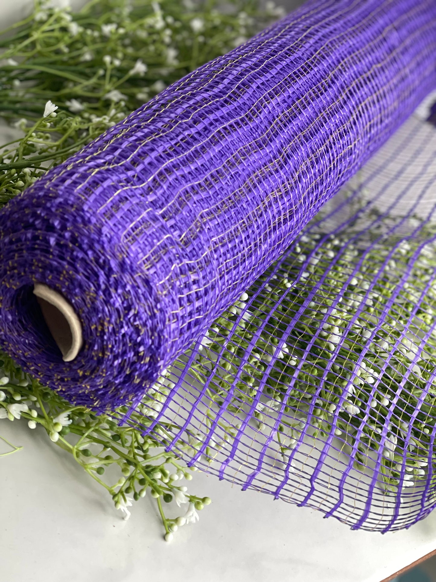 20 Inch by 10 Yards Designer Netting Basket Weave Purple