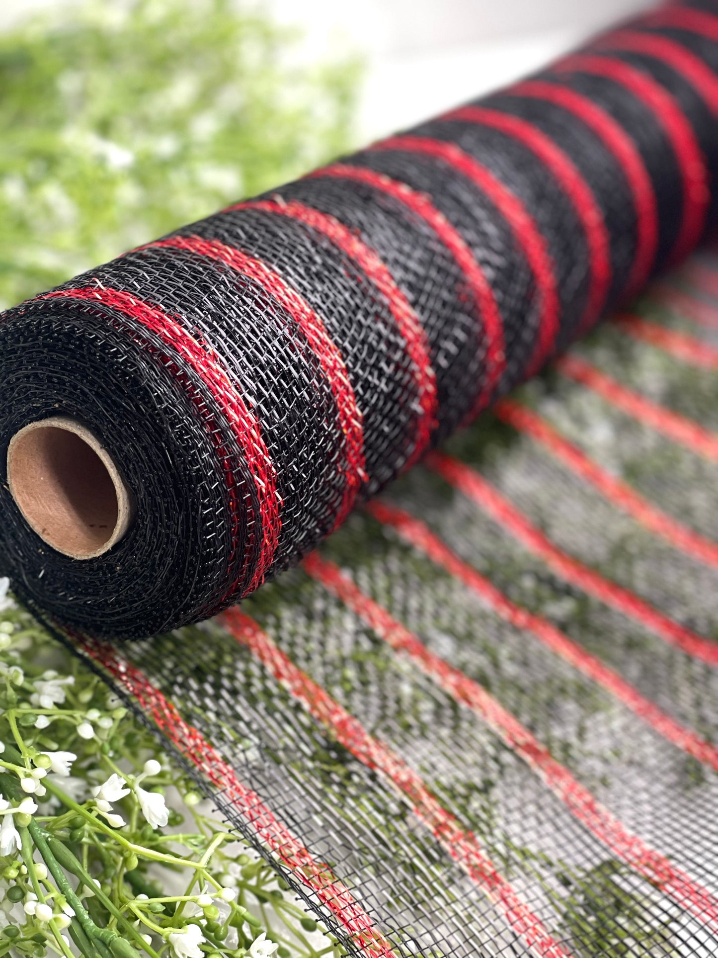 20 Inch by 10 Yards Designer Netting Black with Red Foil