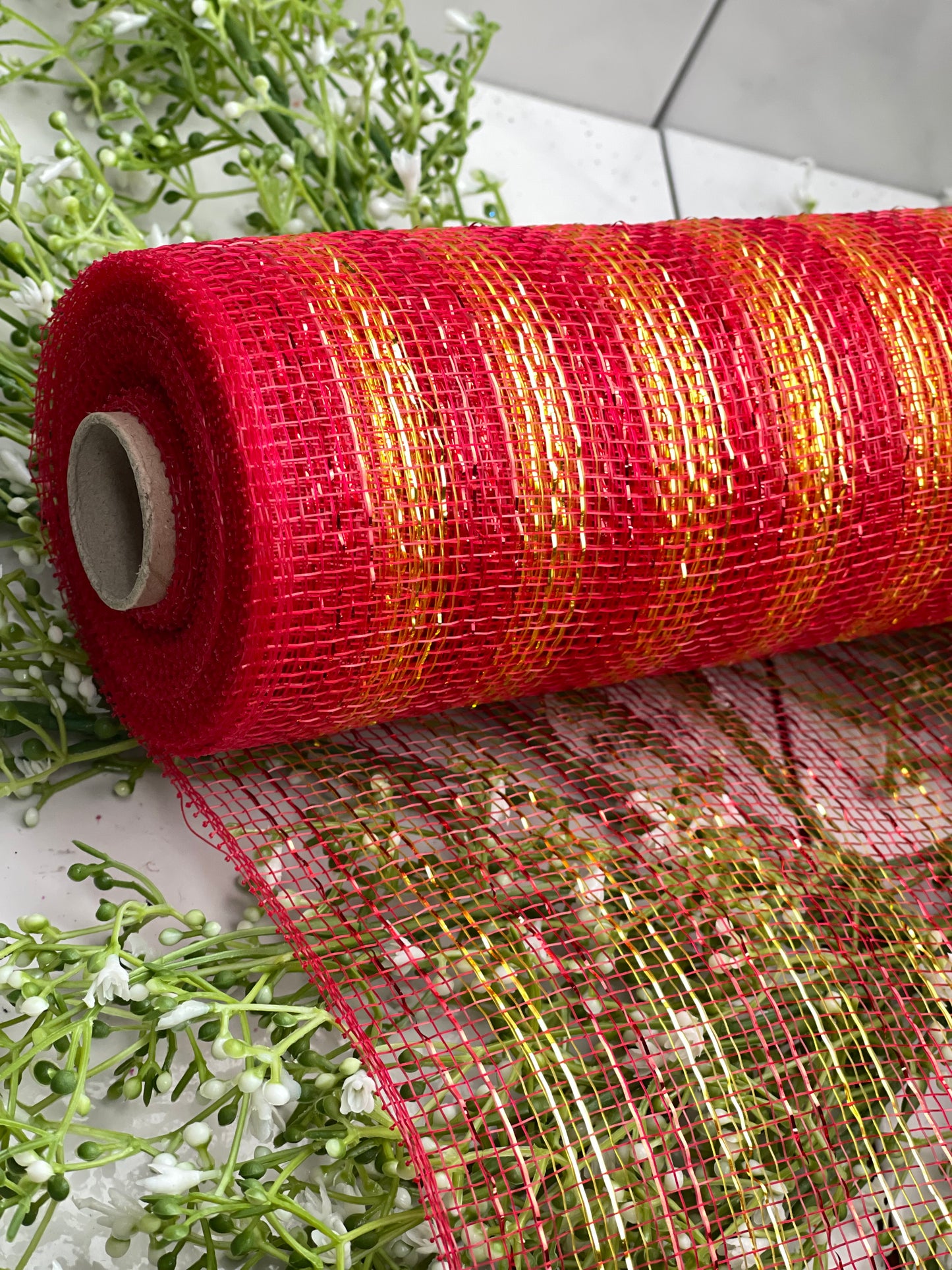 10 Inch by 10 YDS Designer Netting Glitz Red with Gold Glamour