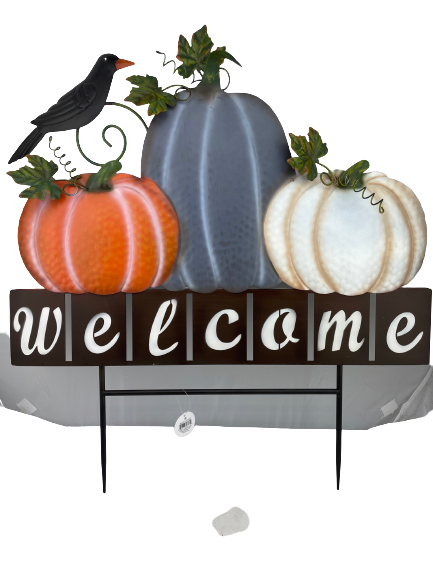Metal Welcome with Three Pumpkins Stake
