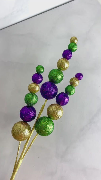 Mardi Gras Glitter Ball Spray